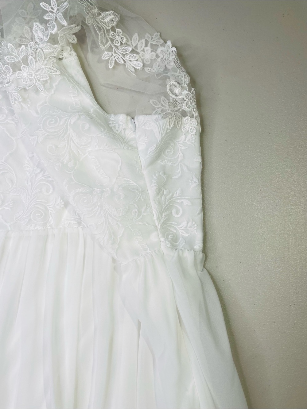 Source Unknown XL White Maxi Chiffon Dress with Floral Lace Bodice Wedding EC - Picture 6 of 8